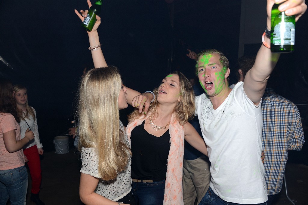 ../Images/Blacklight Ibiza Party 275.jpg